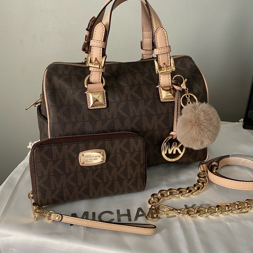 Michael Kors Grayson Satchel With matching wallet - Picture 5 of 12